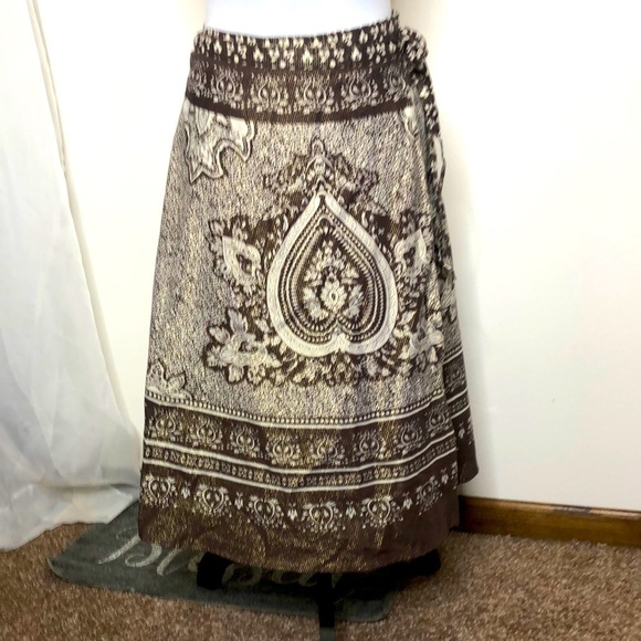 BCBG Maxazria brown and gold bohemian style wrap skirt size XS - Picture 1 of 12
